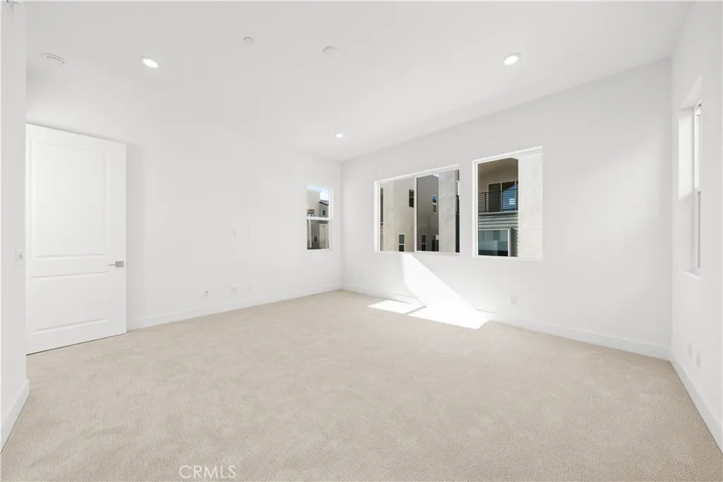 165 Sawbuck, Irvine, California 92618 home-pic-24