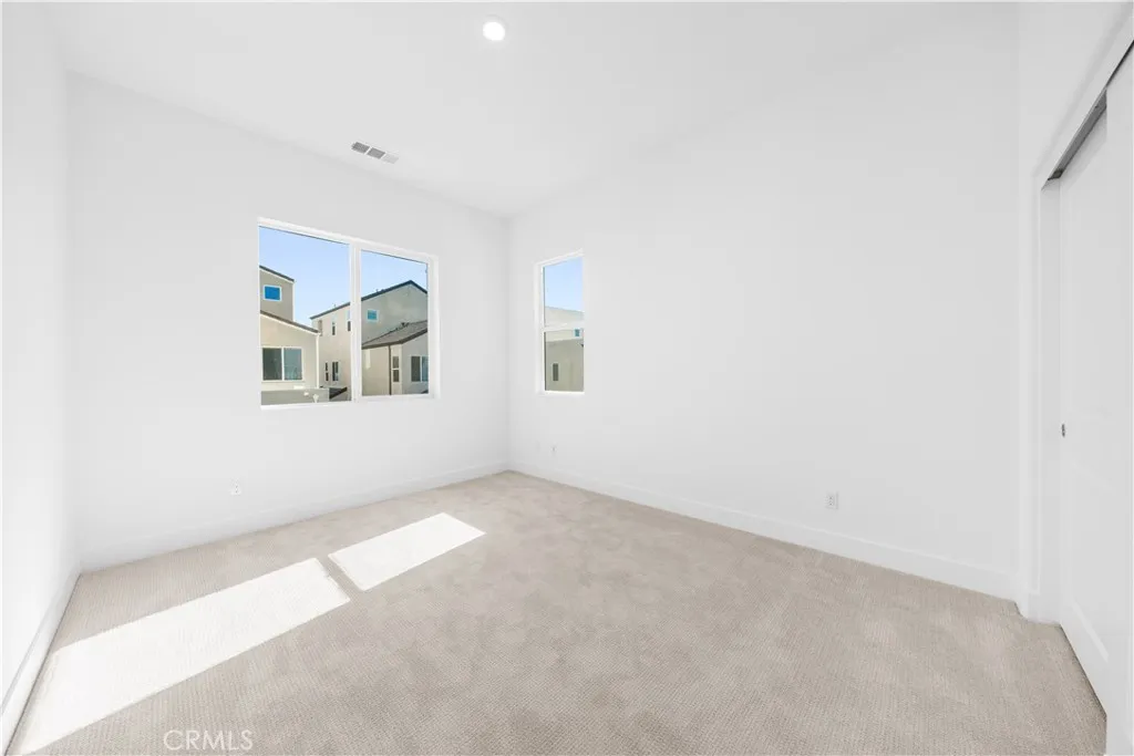 165 Sawbuck, Irvine, California 92618 home-pic-18