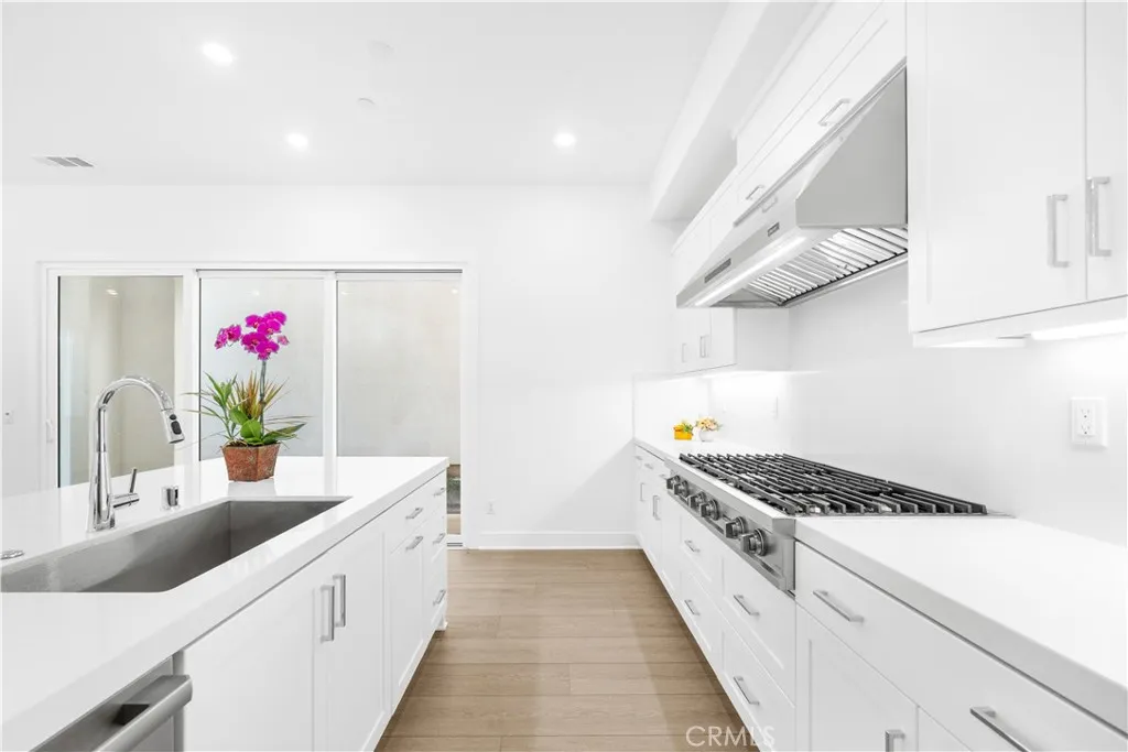 165 Sawbuck, Irvine, California 92618 home-pic-8