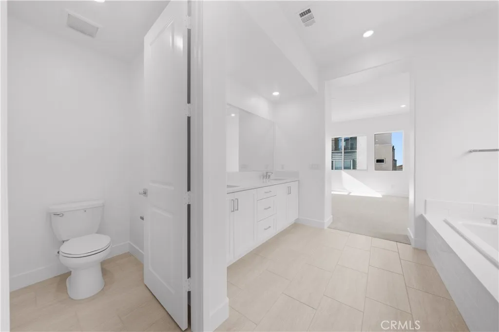 165 Sawbuck, Irvine, California 92618 home-pic-31