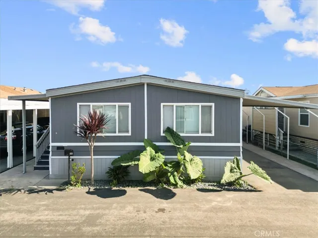 Side exterior view showcasing clean lines and well-maintained exterior