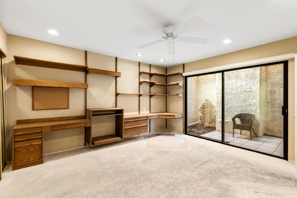 110 Conejo Circle, Palm Desert, California 92260 home-pic-35