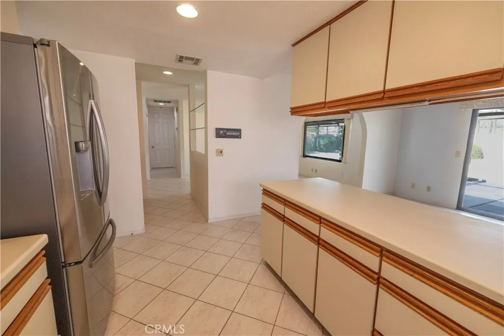 27133 Shadowcrest, Cathedral City, California 92234 home-pic-8