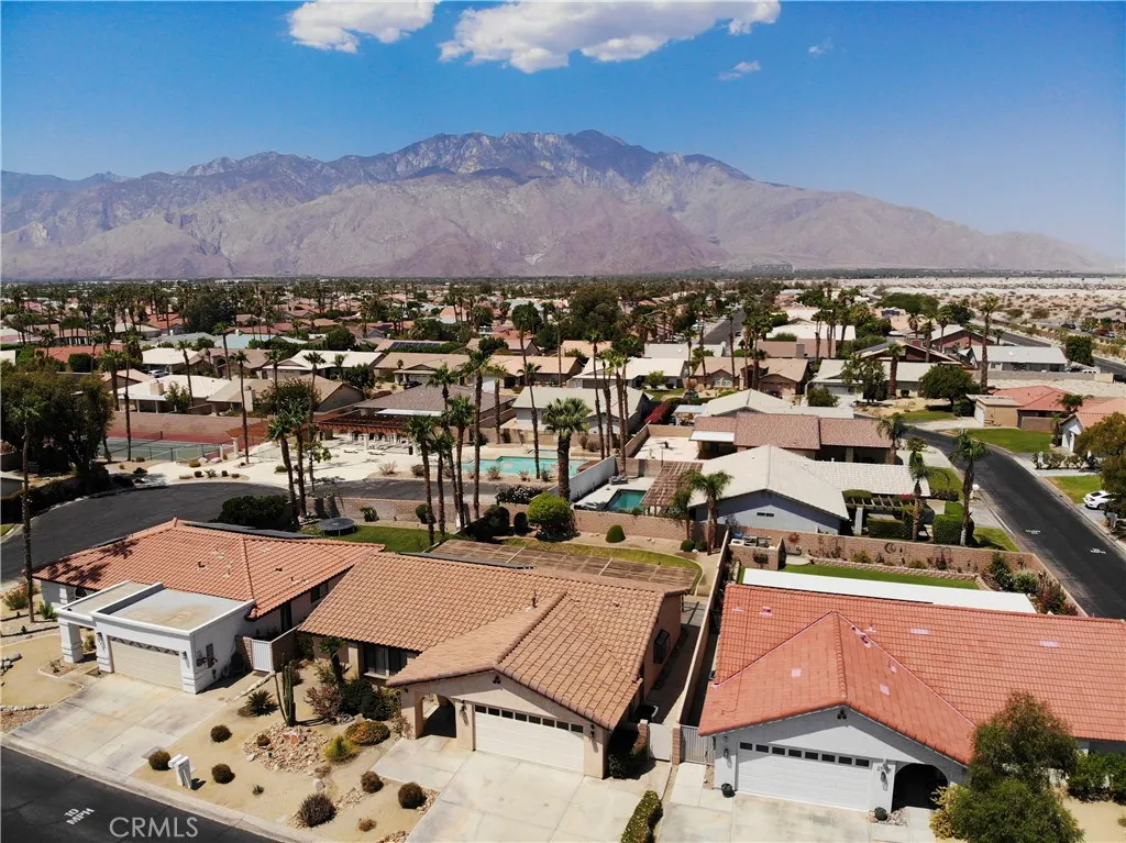 27133 Shadowcrest, Cathedral City, California 92234 home-pic-28