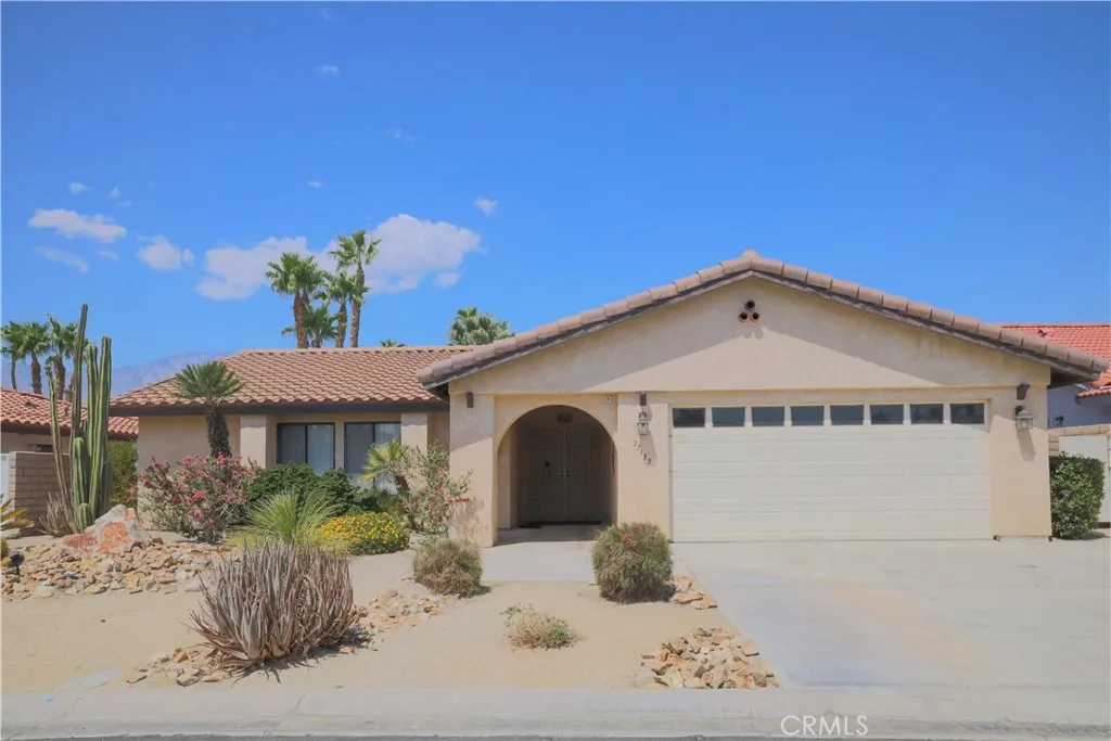 27133 Shadowcrest, Cathedral City, California 92234 home-pic-25