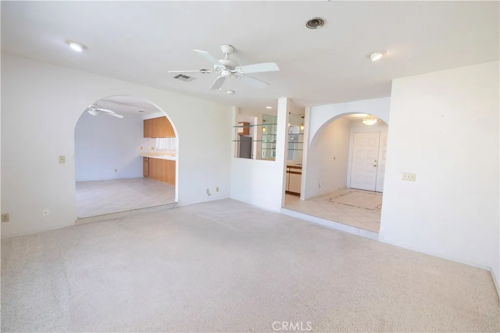 27133 Shadowcrest, Cathedral City, California 92234 home-pic-4