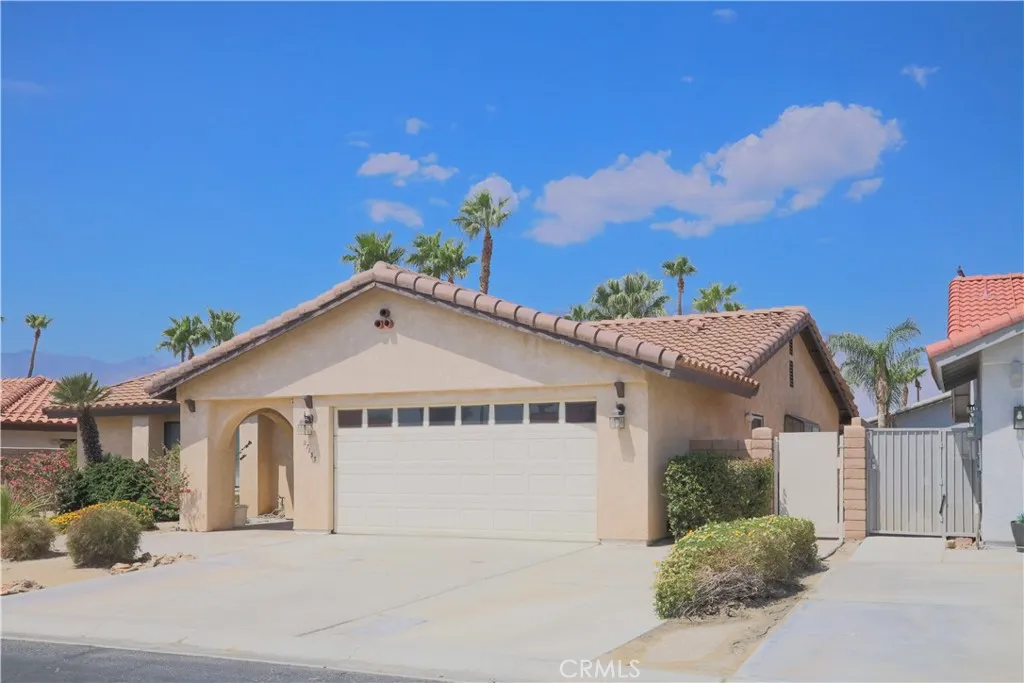 27133 Shadowcrest, Cathedral City, California 92234 home-pic-26