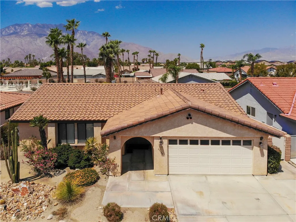 27133 Shadowcrest, Cathedral City, California 92234 home-pic-27