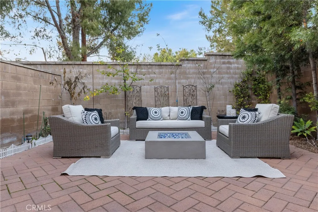 21 Deergrass, Irvine, California 92618 home-pic-23