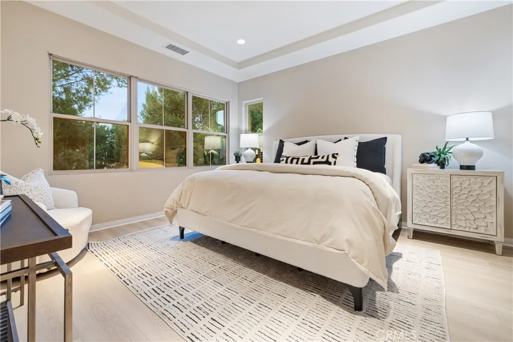 21 Deergrass, Irvine, California 92618 home-pic-16