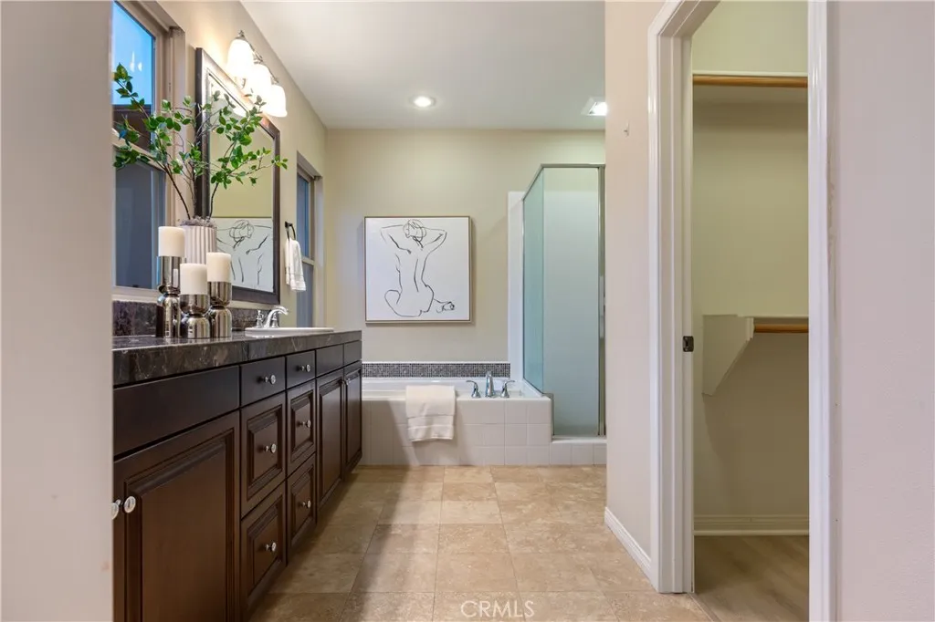 21 Deergrass, Irvine, California 92618 home-pic-20