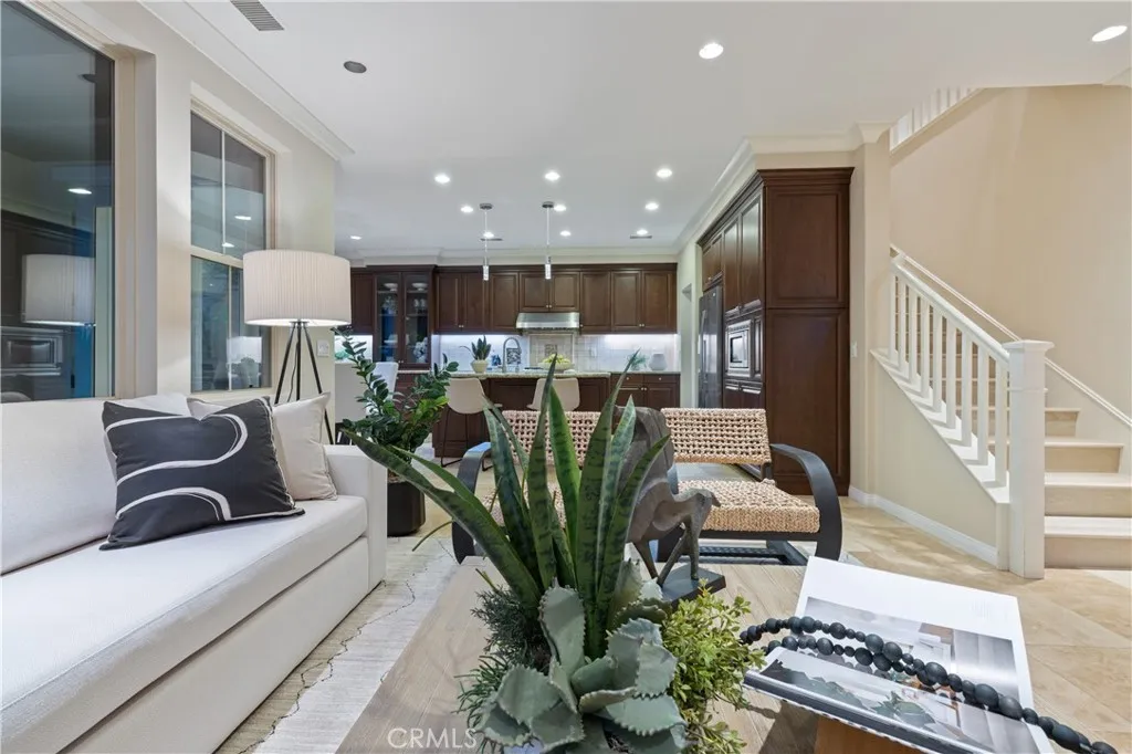21 Deergrass, Irvine, California 92618 home-pic-2