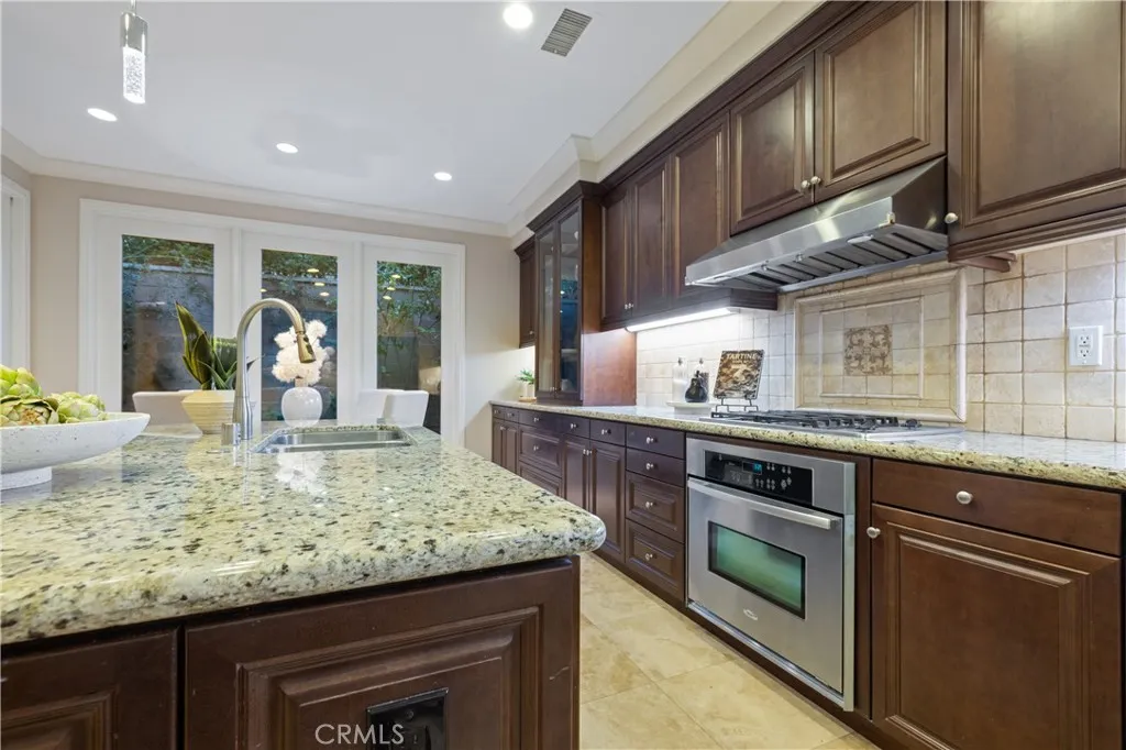 21 Deergrass, Irvine, California 92618 home-pic-5