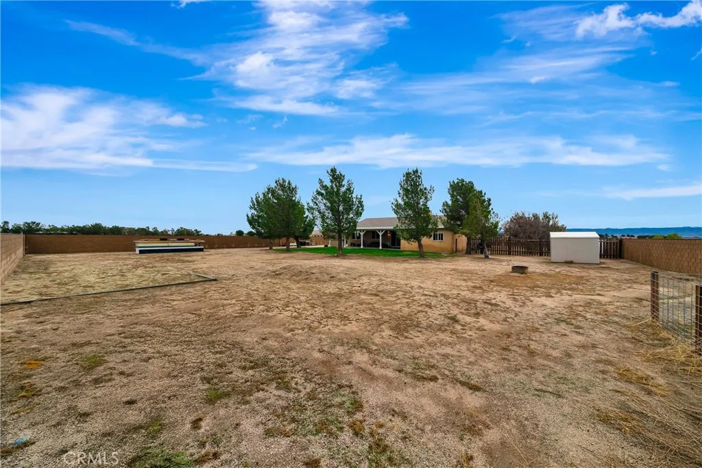 8347 W Avenue D10, Lancaster, California 93536 home-pic-46
