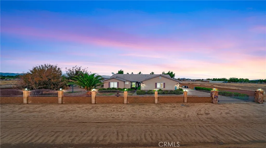 8347 W Avenue D10, Lancaster, California 93536 home-pic-0