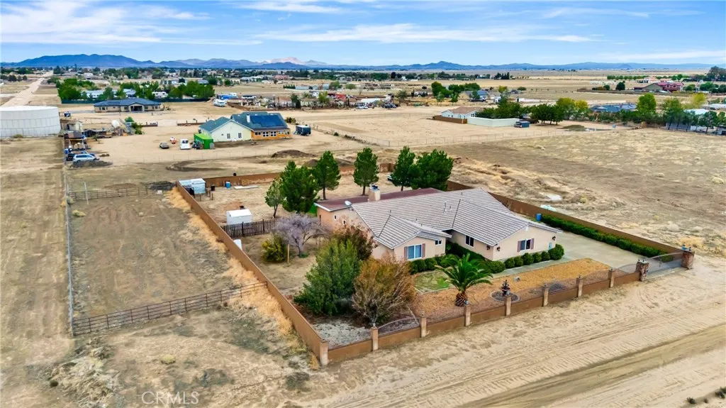 8347 W Avenue D10, Lancaster, California 93536 home-pic-63