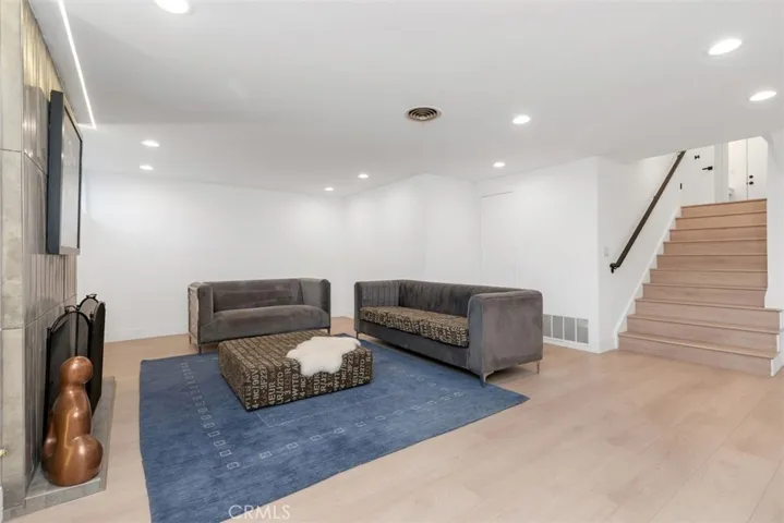 8167 Dartmoor Drive, Huntington Beach, California 92646