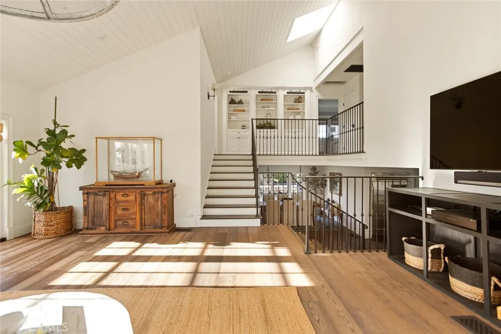 326 Ruby, Laguna Beach, California 92651 home-pic-10