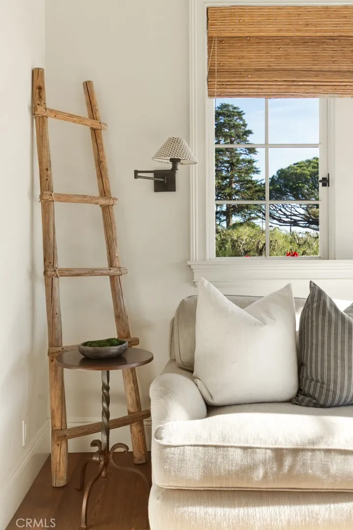 326 Ruby, Laguna Beach, California 92651 home-pic-8