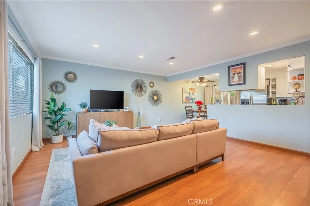 630 S Knott, Anaheim, California 92804 home-pic-4