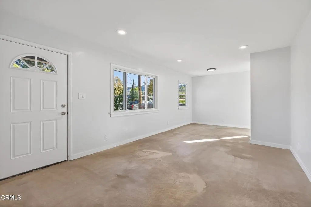 201 Drown Avenue, Ojai, California 93023 home-pic-9