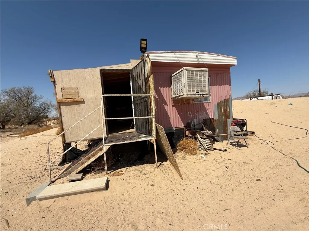 41455 Coventry, Newberry Springs, California 92365 home-pic-4