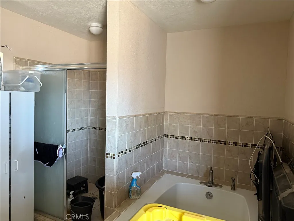 41455 Coventry, Newberry Springs, California 92365 home-pic-11