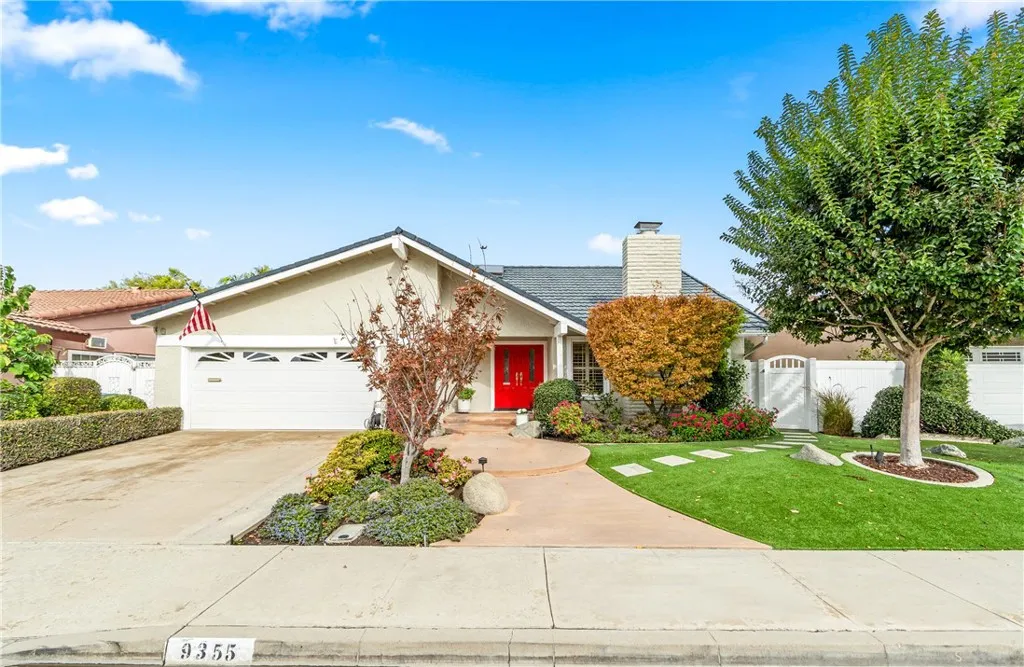 9355 Tanager, Fountain Valley, California 92708 home-pic-0