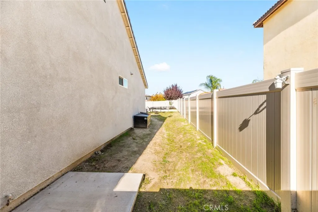 468 Bristolwood, Hemet, California 92543 home-pic-47