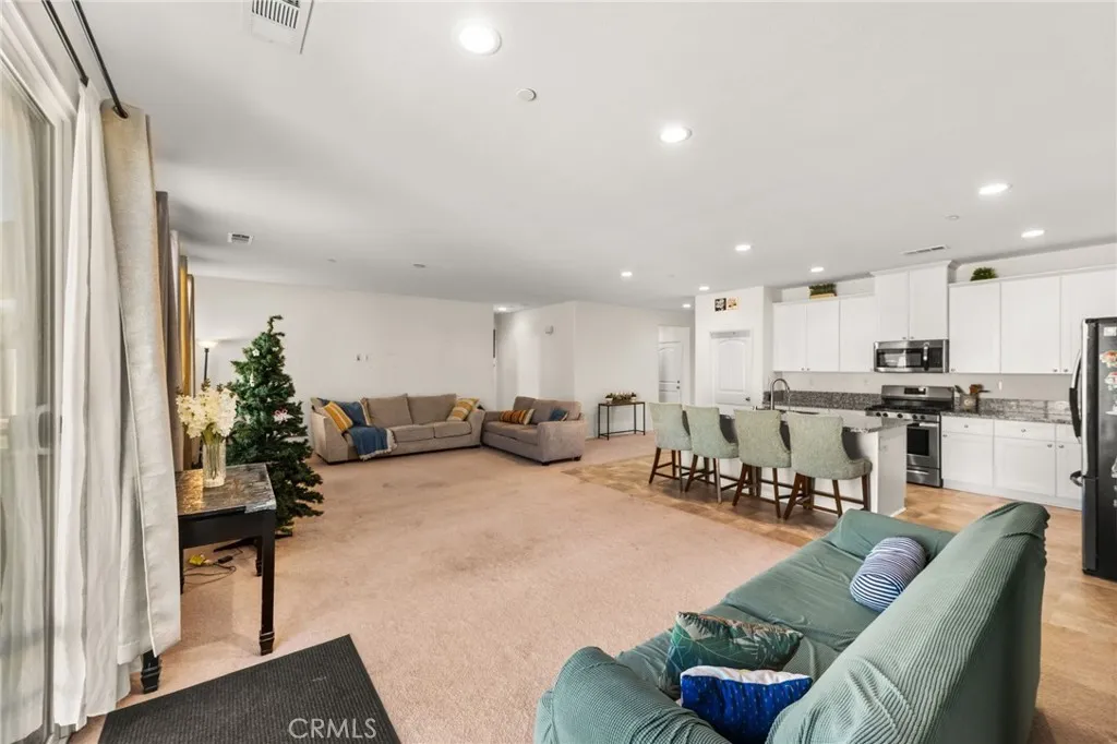 468 Bristolwood, Hemet, California 92543 home-pic-19
