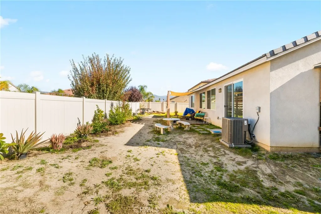 468 Bristolwood, Hemet, California 92543 home-pic-42