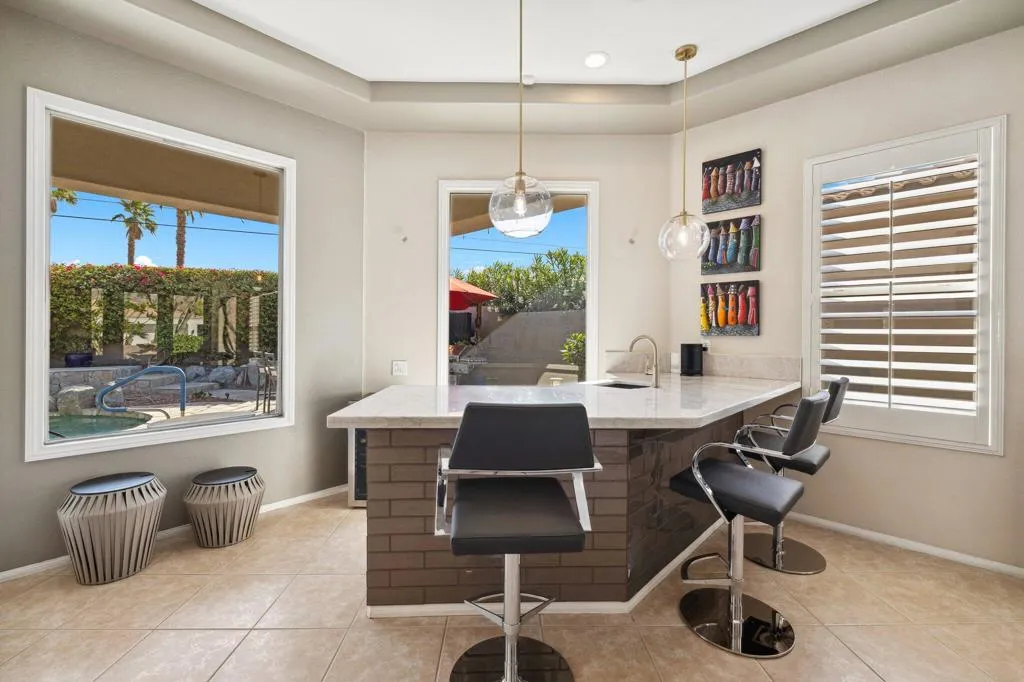 47410 Via Florence, La Quinta, California 92253 home-pic-9