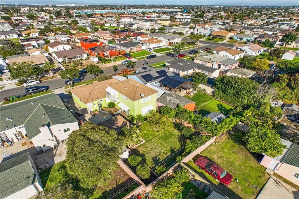 2202 W 153rd Street, Compton, California 90220 home-pic-30