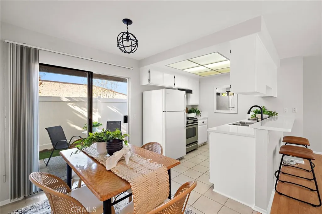 788 W Lambert 45, La Habra, California 90631 home-pic-6