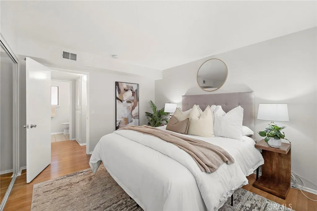 788 W Lambert 45, La Habra, California 90631 home-pic-14