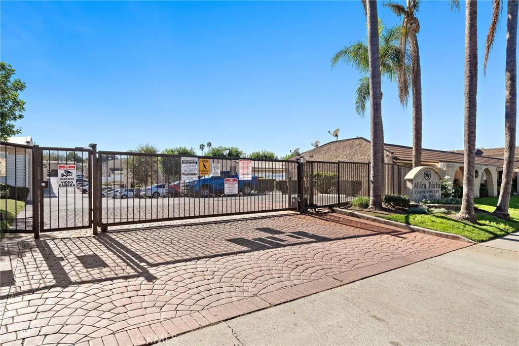 788 W Lambert 45, La Habra, California 90631 home-pic-26