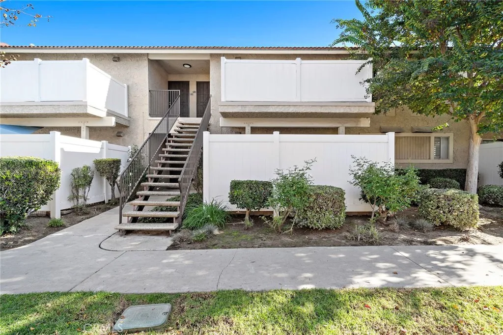 788 W Lambert 45, La Habra, California 90631 home-pic-22