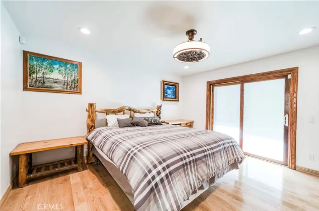 42725 Tannenbaum, Big Bear Lake, California 92315 home-pic-34