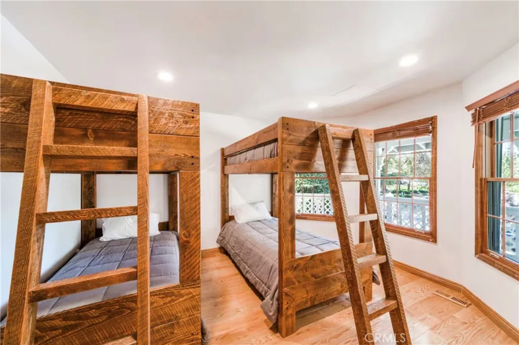 42725 Tannenbaum, Big Bear Lake, California 92315 home-pic-36