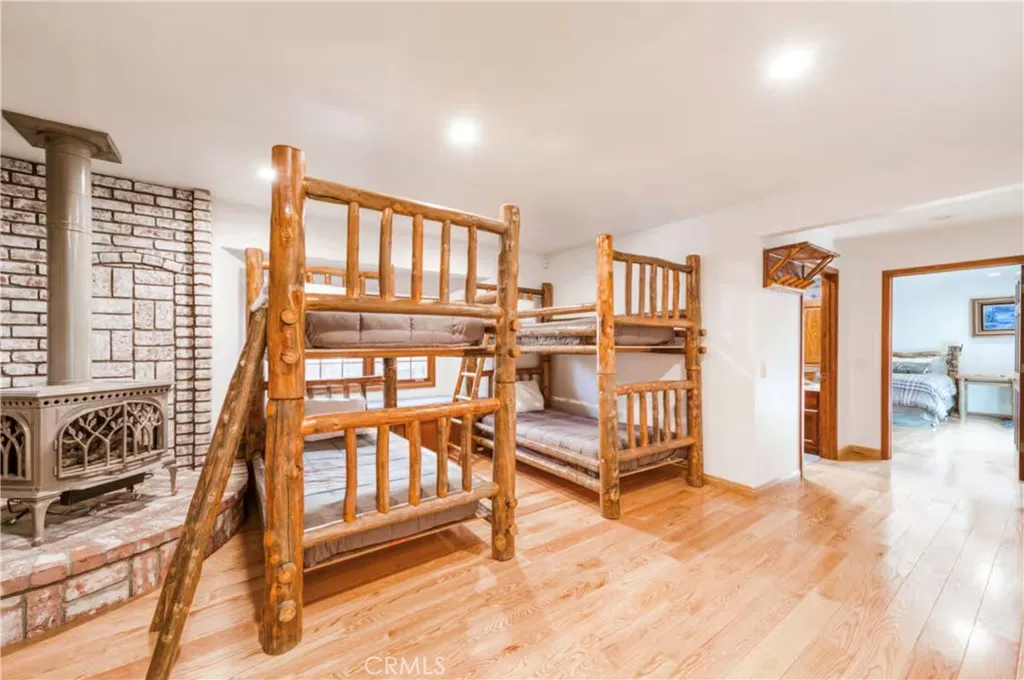 42725 Tannenbaum, Big Bear Lake, California 92315 home-pic-37