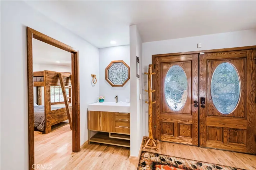 42725 Tannenbaum, Big Bear Lake, California 92315 home-pic-5