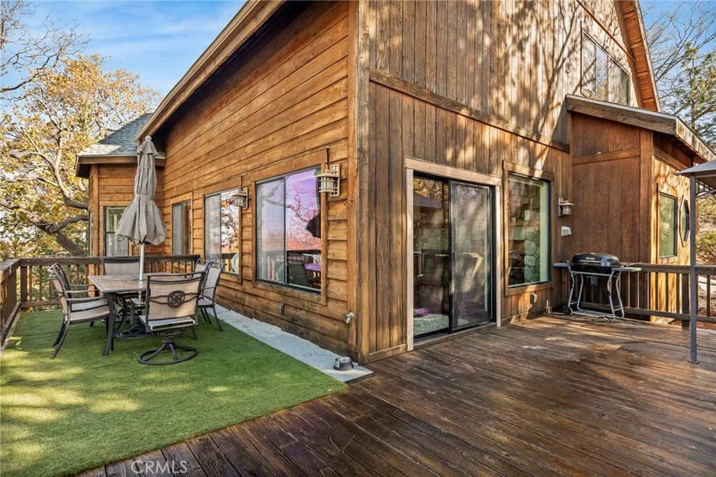 1305 Montreal, Lake Arrowhead, California 92352 home-pic-14