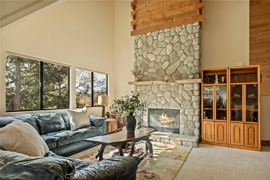 1305 Montreal, Lake Arrowhead, California 92352 home-pic-33
