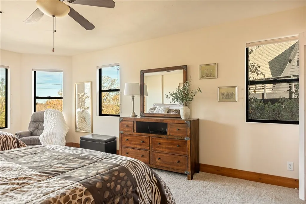 1305 Montreal, Lake Arrowhead, California 92352 home-pic-27