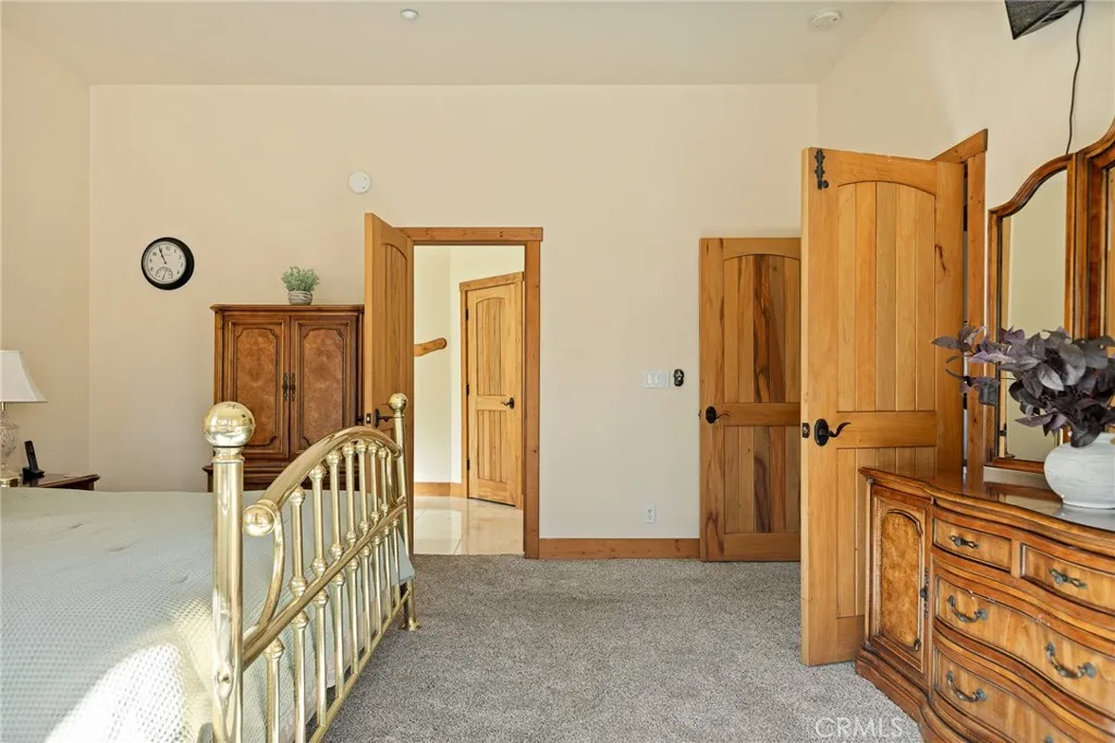 1305 Montreal, Lake Arrowhead, California 92352 home-pic-16