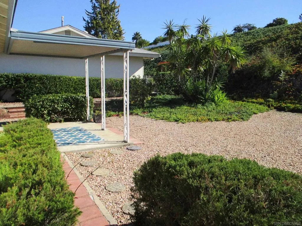 12445 Pipo, Poway, California 92064 home-pic-1