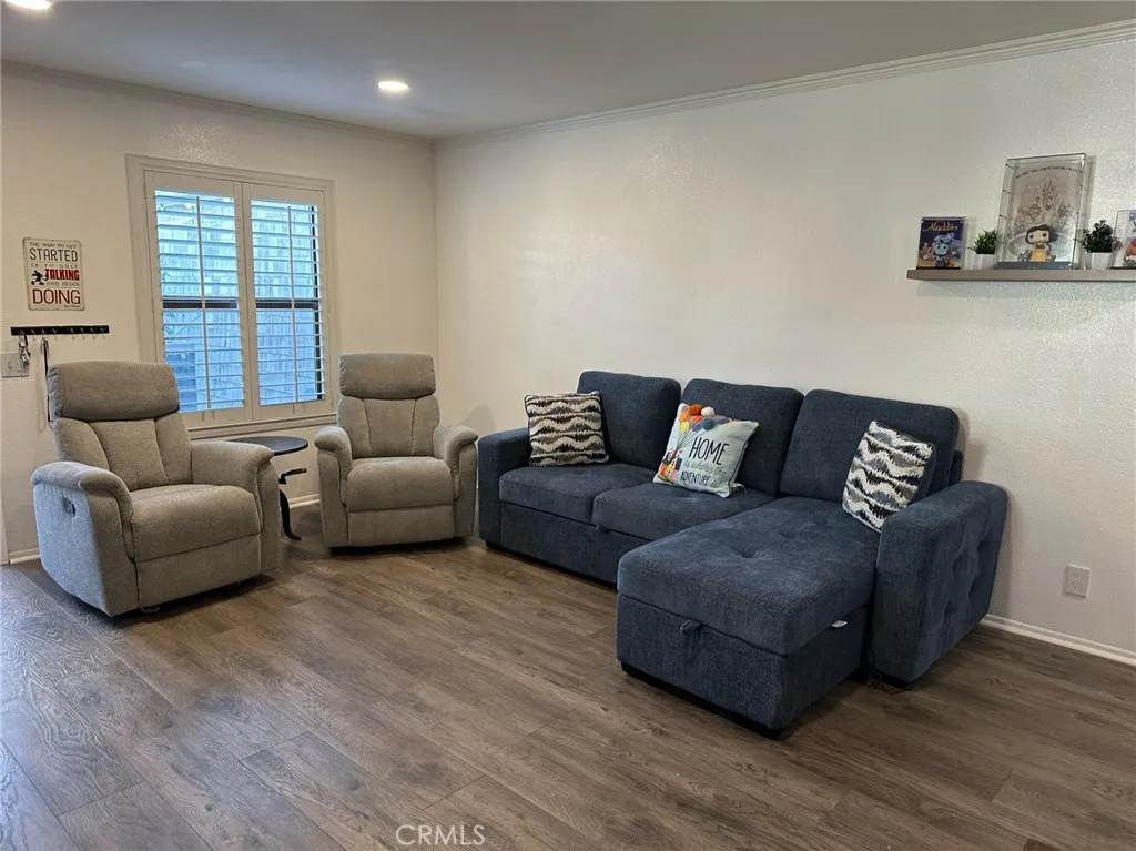 9051 Cobblestone 40, Cypress, California 90630 home-pic-3