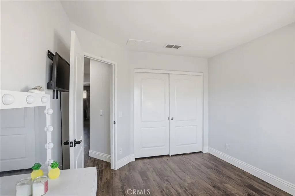 3902 Bluff, Perris, California 92571 home-pic-34