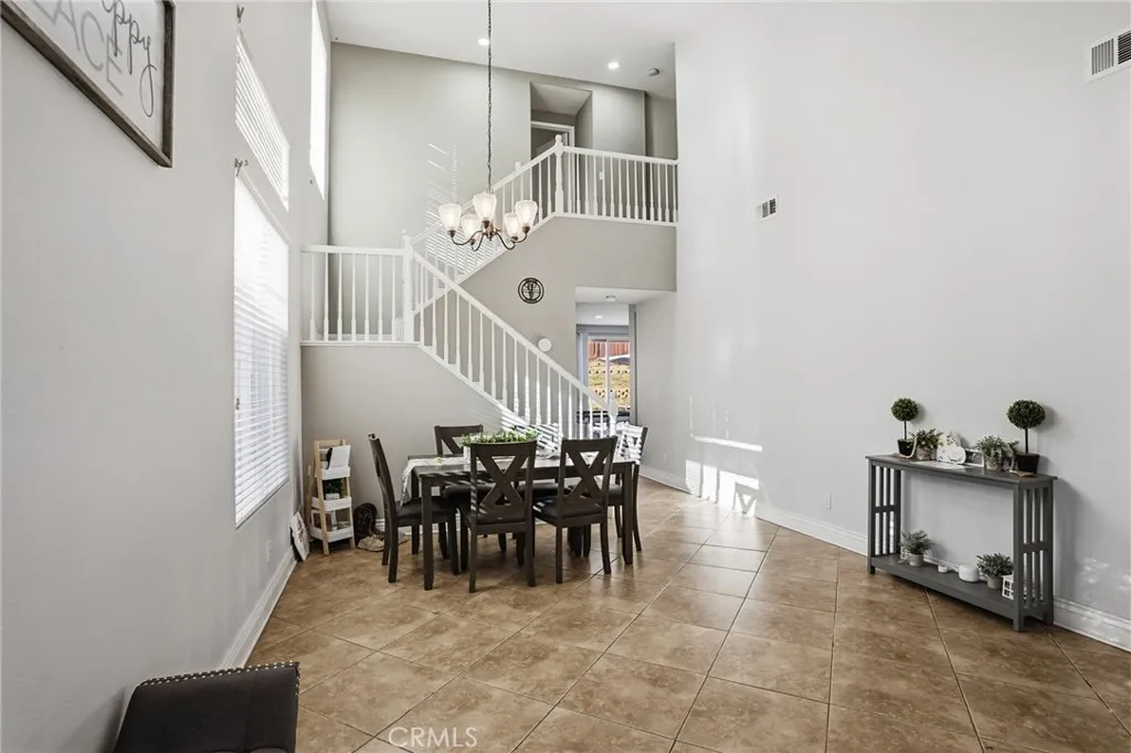 3902 Bluff, Perris, California 92571 home-pic-9