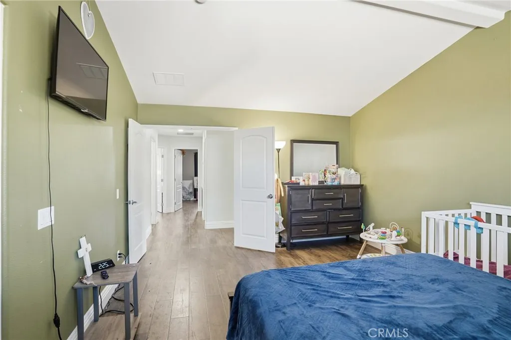 3902 Bluff, Perris, California 92571 home-pic-26